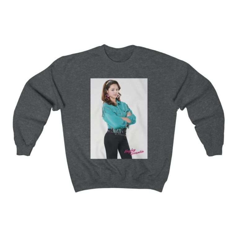 The Goldbergs Hayley Orrantia in Green Fringe Jacket - Sweatshirt - Image 8