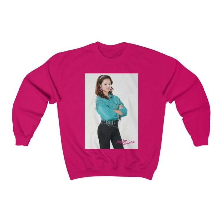 The Goldbergs Hayley Orrantia in Green Fringe Jacket - Sweatshirt - Image 13