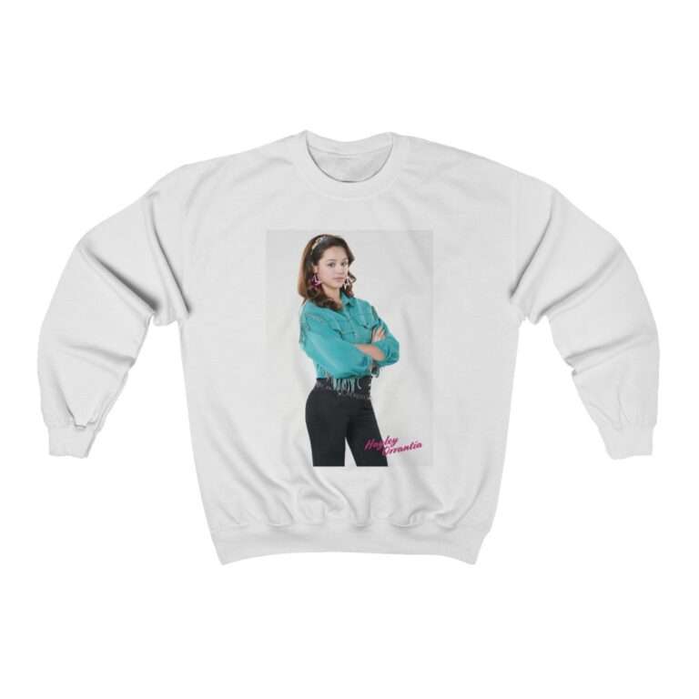 The Goldbergs Hayley Orrantia in Green Fringe Jacket - Sweatshirt - Image 2