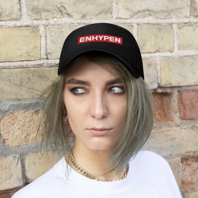 Black Enhypen Hat Woman Demo