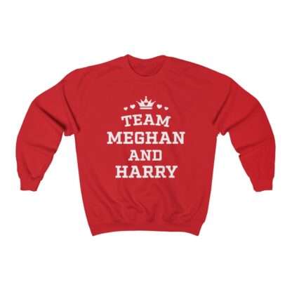 Red unisex sweatshirt of "Team Meghan and Harry" for Meghan Markle