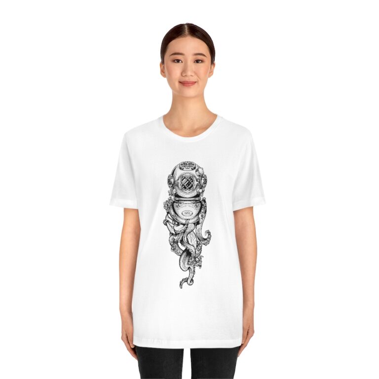 Octopus in Scuba Diving Mask T-Shirt